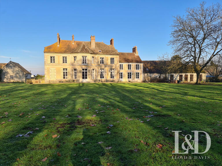 Maison Boissy-sous-Saint-Yon - 9 chambres - 584m²