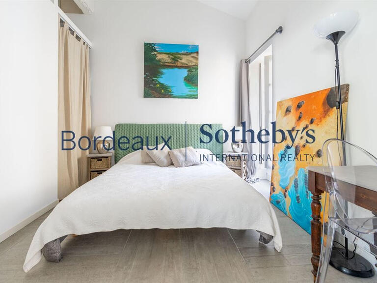 Sale Apartment Bordeaux - 3 bedrooms