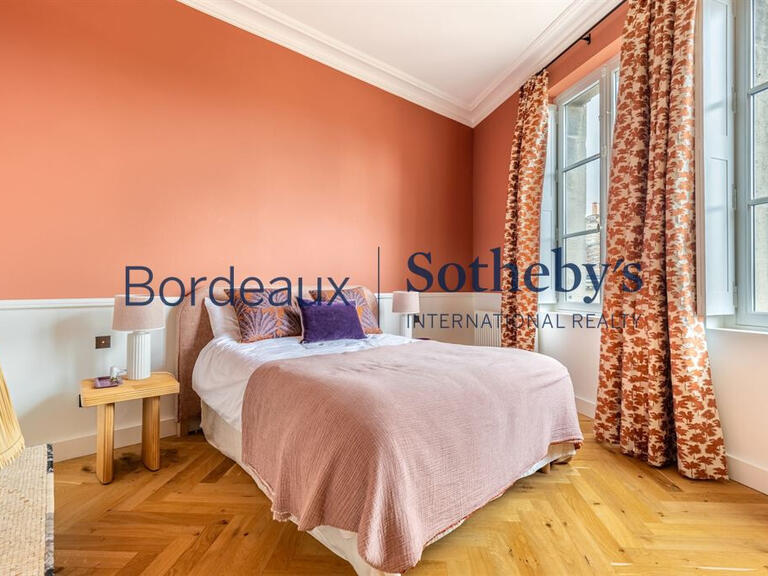 Apartment Bordeaux - 3 bedrooms - 330m²