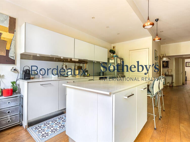 Sale Apartment Bordeaux - 2 bedrooms