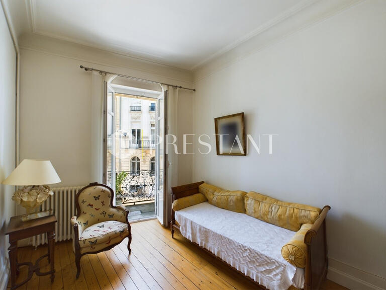 Sale Apartment Bordeaux - 3 bedrooms