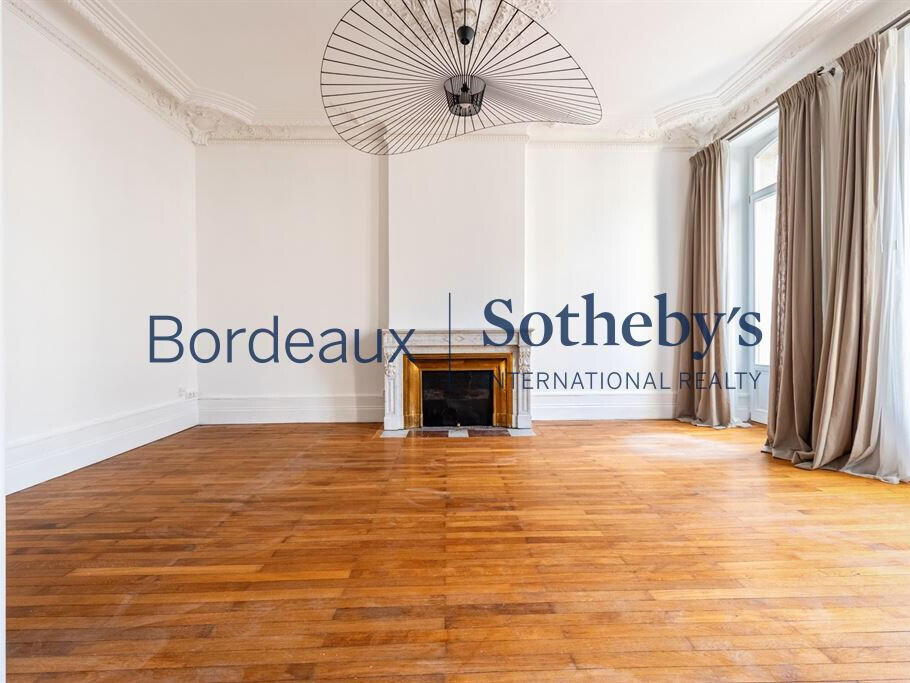 Apartment Bordeaux