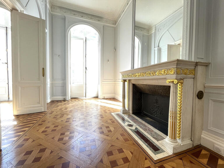 Appartement Bordeaux - 3 chambres - 215m²