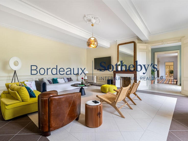 Castle Bordeaux - 6 bedrooms - 650m²