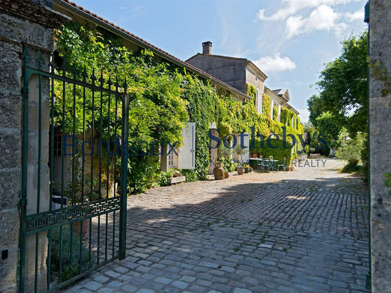 Château Bordeaux - 6 chambres - 650m²