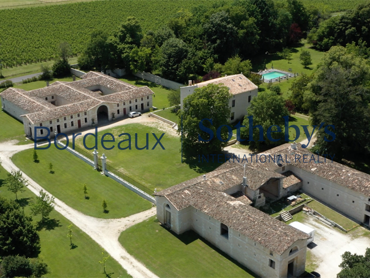 Castle Bordeaux - 10 bedrooms - 2150m²