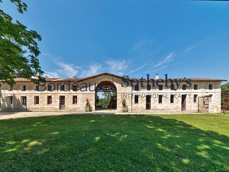 Castle Bordeaux - 10 bedrooms - 2150m²