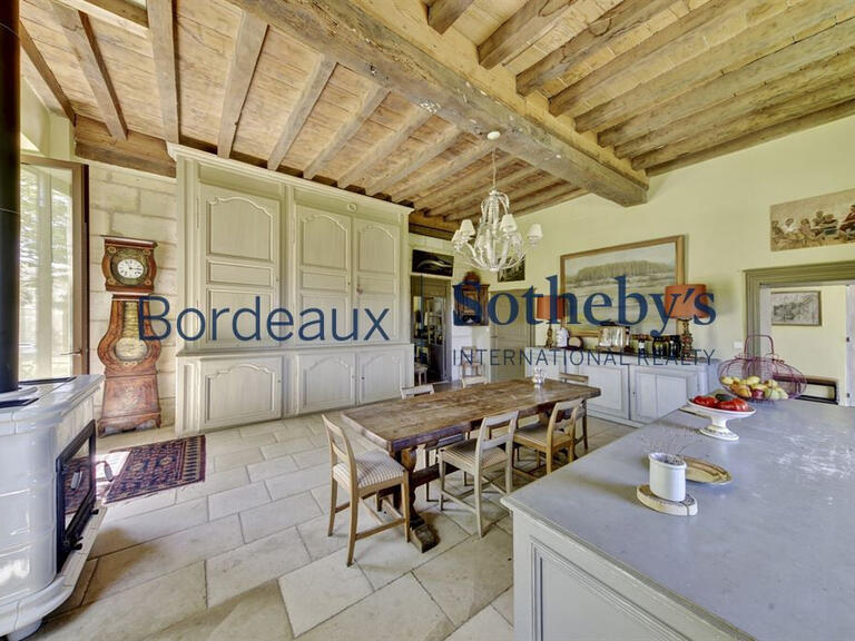 Castle Bordeaux - 10 bedrooms - 2150m²