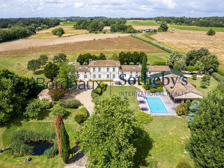 Vente Château Bordeaux - 11 chambres