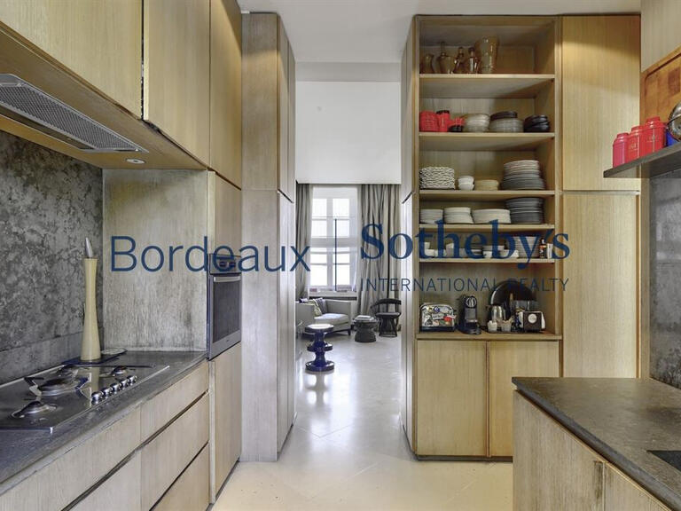 House Bordeaux - 6 bedrooms - 330m²