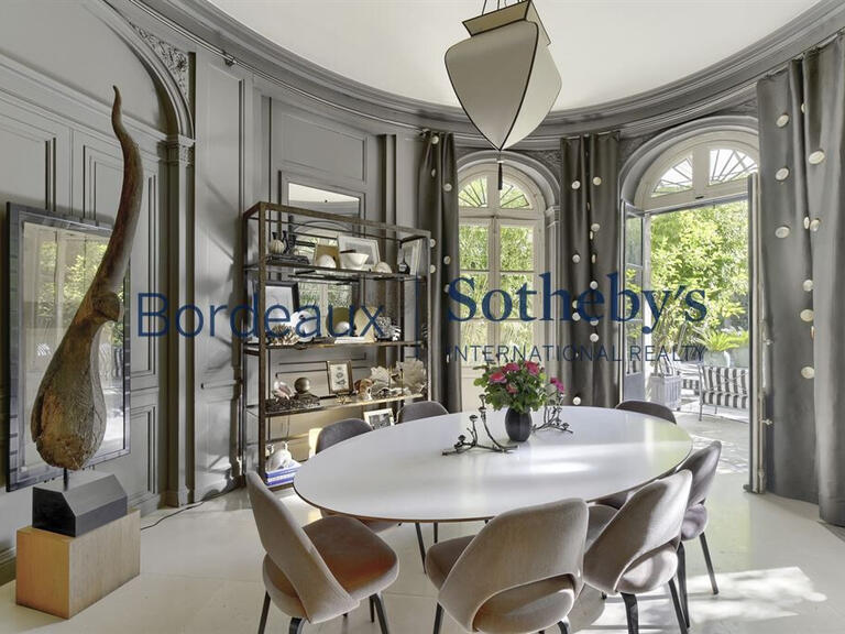 House Bordeaux - 6 bedrooms - 330m²