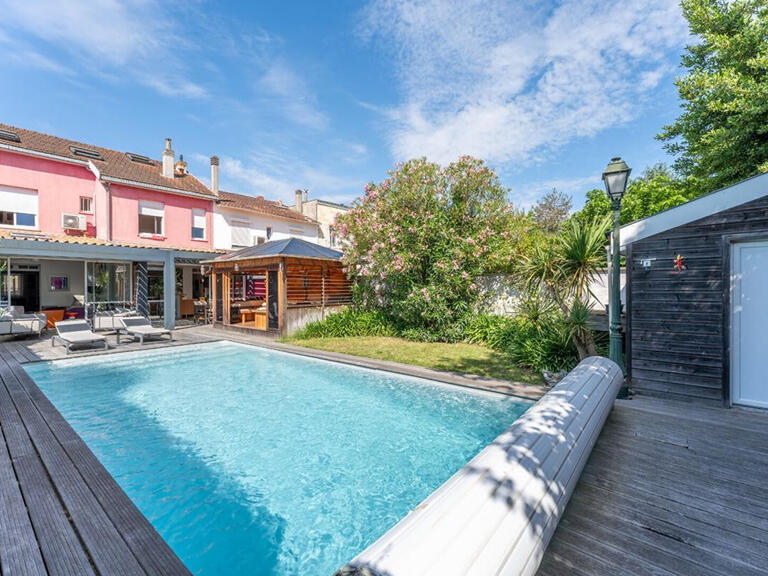 Sale House Bordeaux - 5 bedrooms