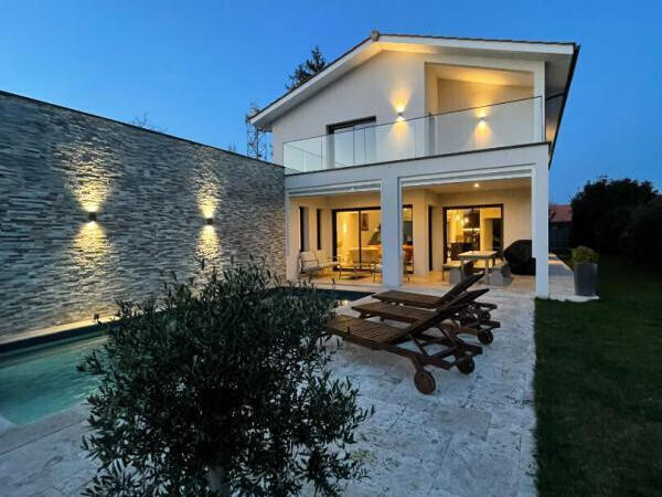 Sale House Bordeaux - 4 bedrooms