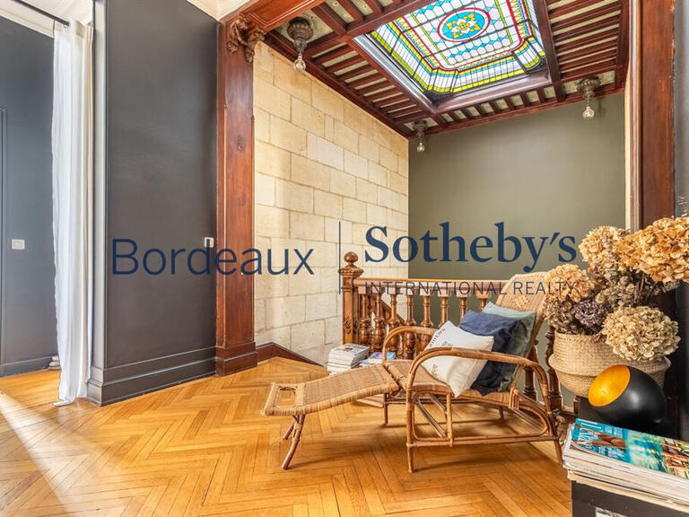 House Bordeaux - 6 bedrooms - 320m²