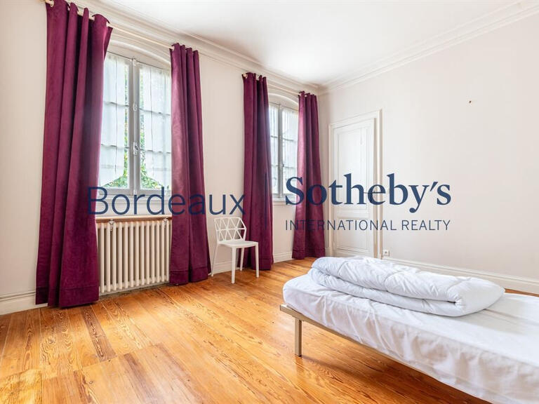 House Bordeaux - 5 bedrooms - 350m²