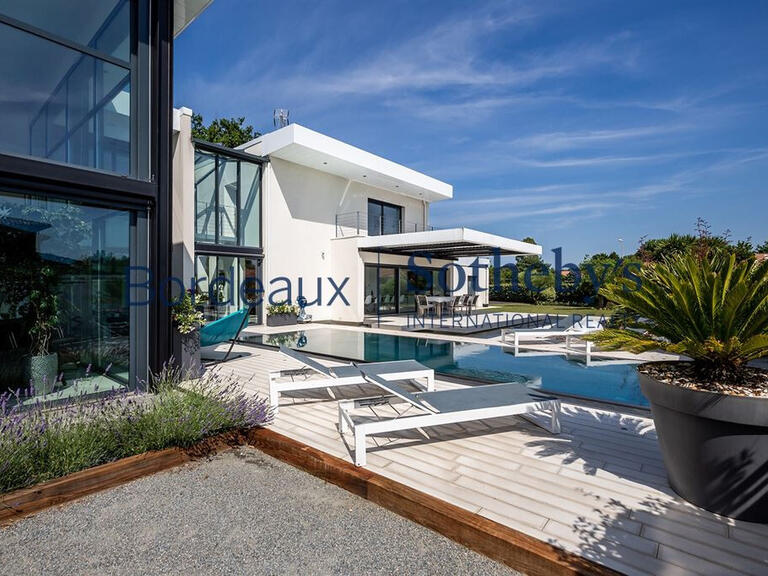 House Bordeaux - 5 bedrooms - 390m²