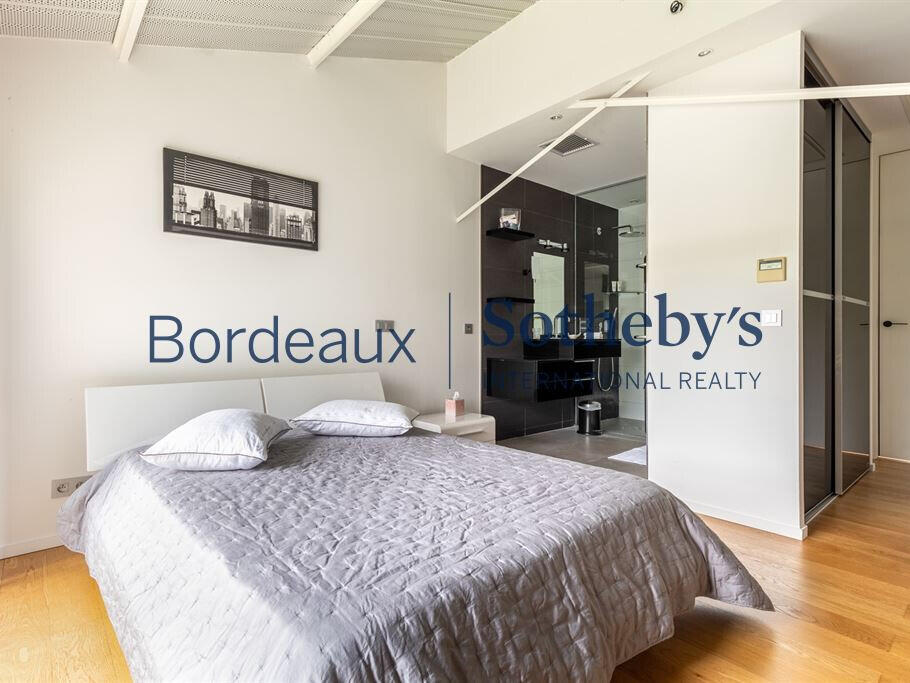 House Bordeaux