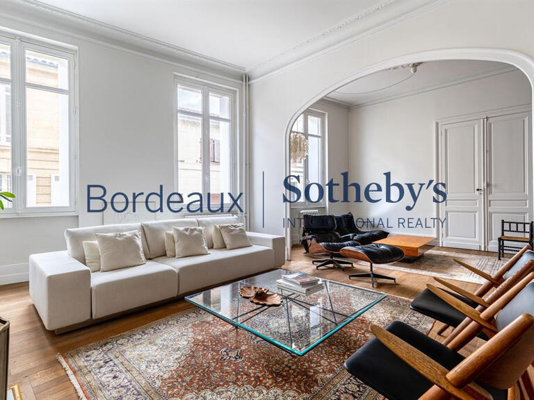 House Bordeaux - 6 bedrooms - 350m²