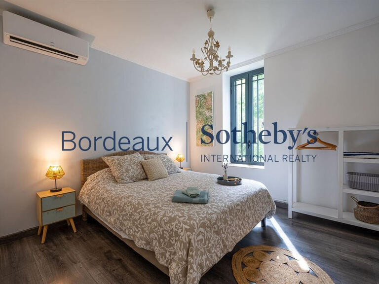 Propriété Bordeaux - 6 chambres - 310m²