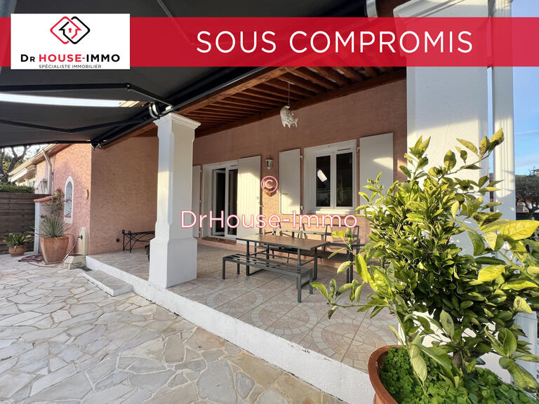 Vente Villa Bormes-les-Mimosas - 3 chambres