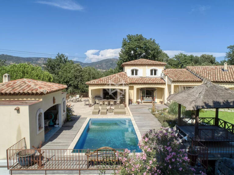 Villa Bormes-les-Mimosas - 5 bedrooms - 325m²