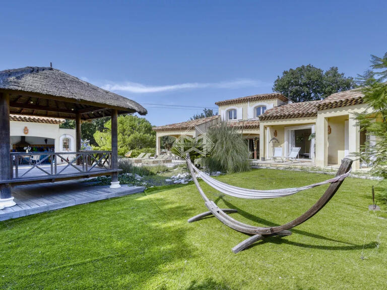 Villa Bormes-les-Mimosas - 5 bedrooms - 325m²