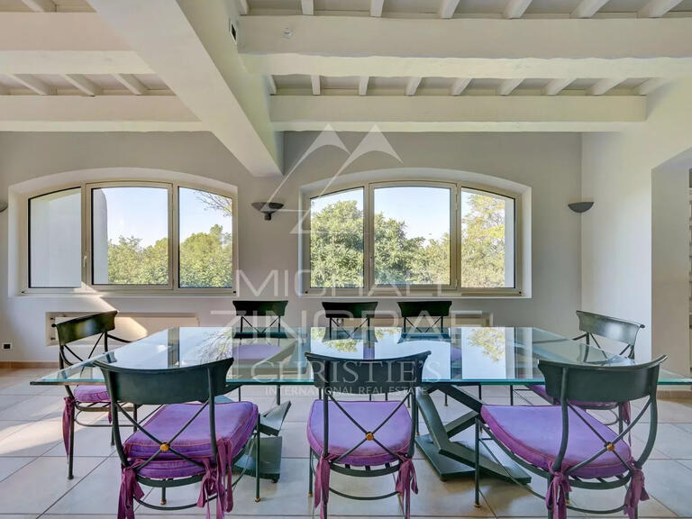 Maison Bouc-Bel-Air - 9 chambres - 565m²