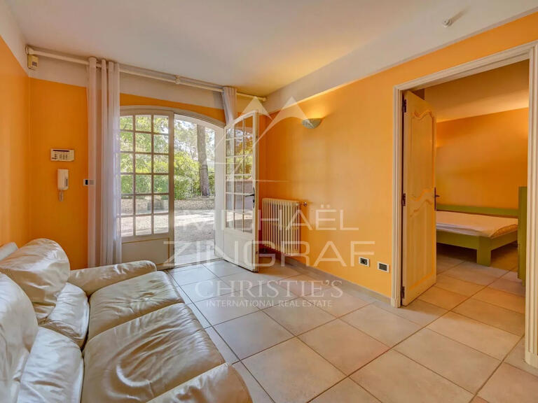 Maison Bouc-Bel-Air - 9 chambres - 565m²