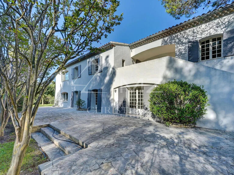 Maison Bouc-Bel-Air - 9 chambres - 565m²