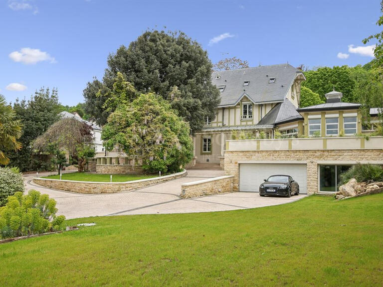 Mansion Bougival - 6 bedrooms - 600m²