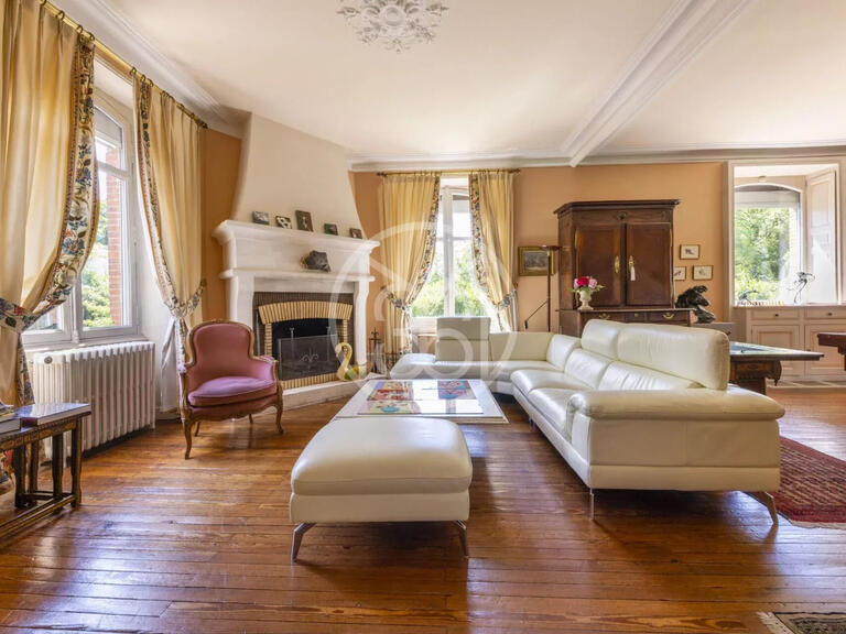 Maison Bouguenais - 5 chambres - 312m²