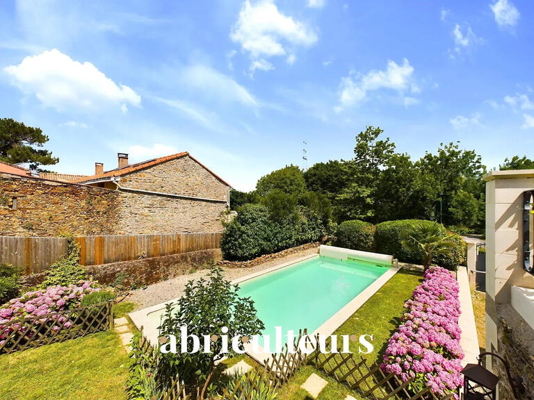 Sale House Bouguenais - 4 bedrooms