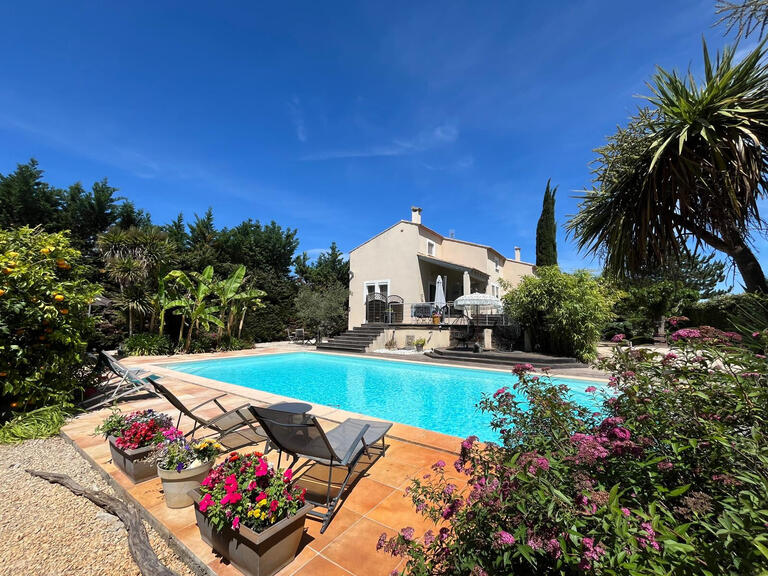 House Boulbon - 4 bedrooms - 180m²