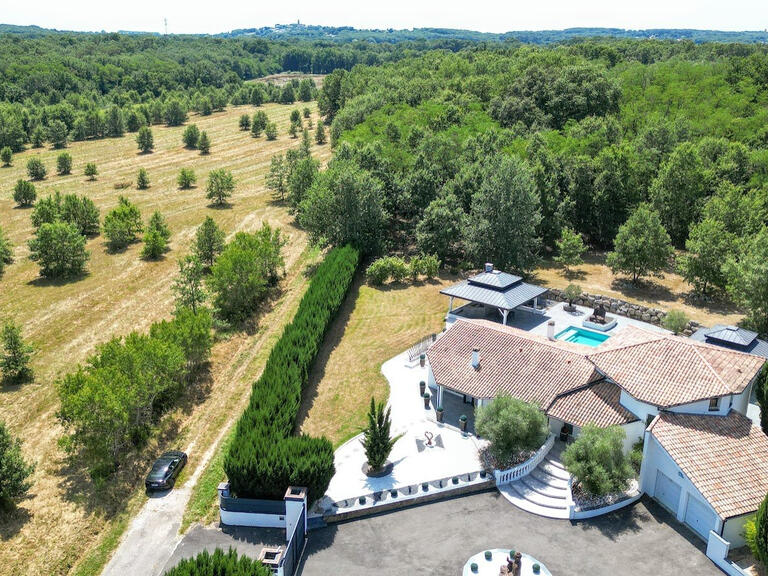 Propriété Bouloc - 4 chambres - 250m²