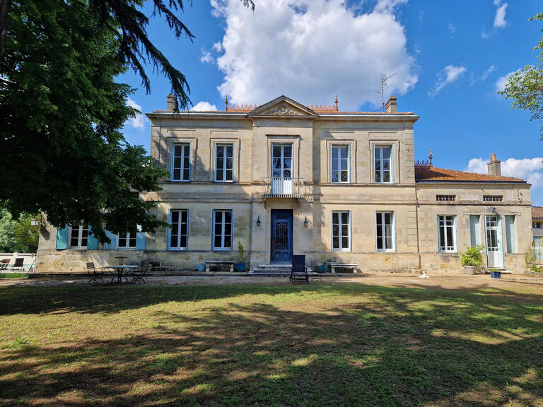 Domaine viticole Bourg - 7 chambres - 550m²