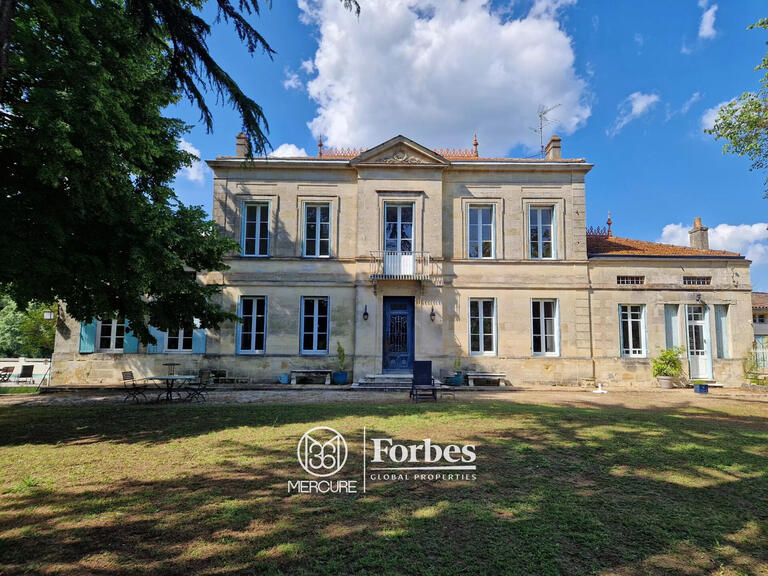 Domaine viticole Bourg - 7 chambres - 550m²