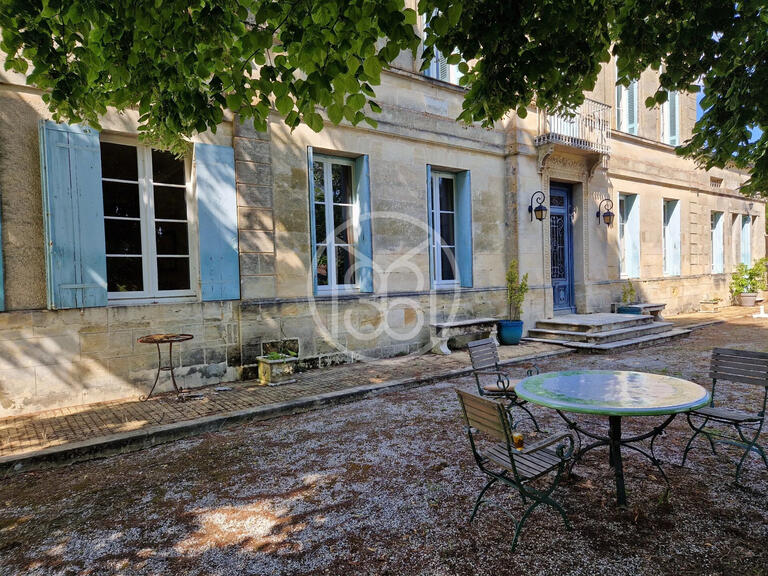 Domaine viticole Bourg - 7 chambres - 550m²