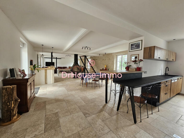 Vente Villa Bourg-Archambault - 5 chambres