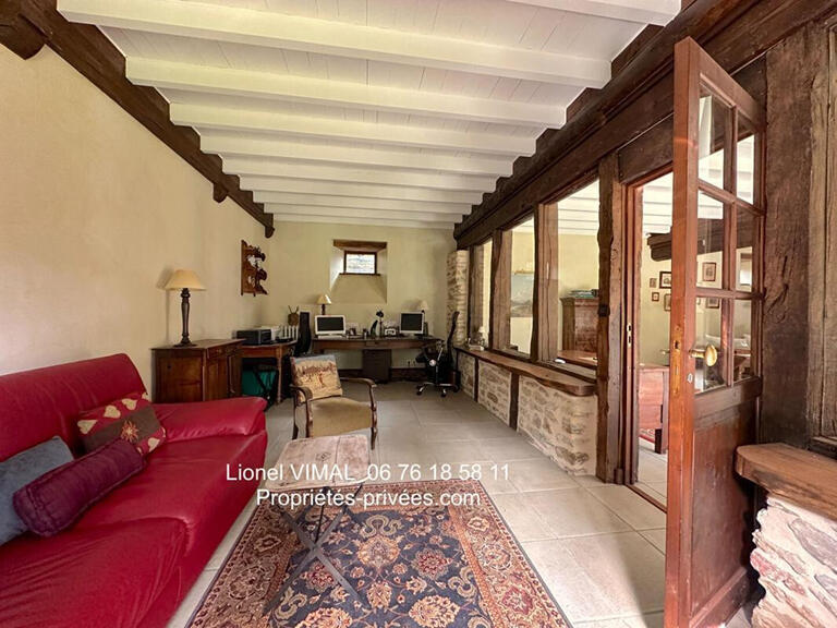 House Bourg-Lastic - 6 bedrooms