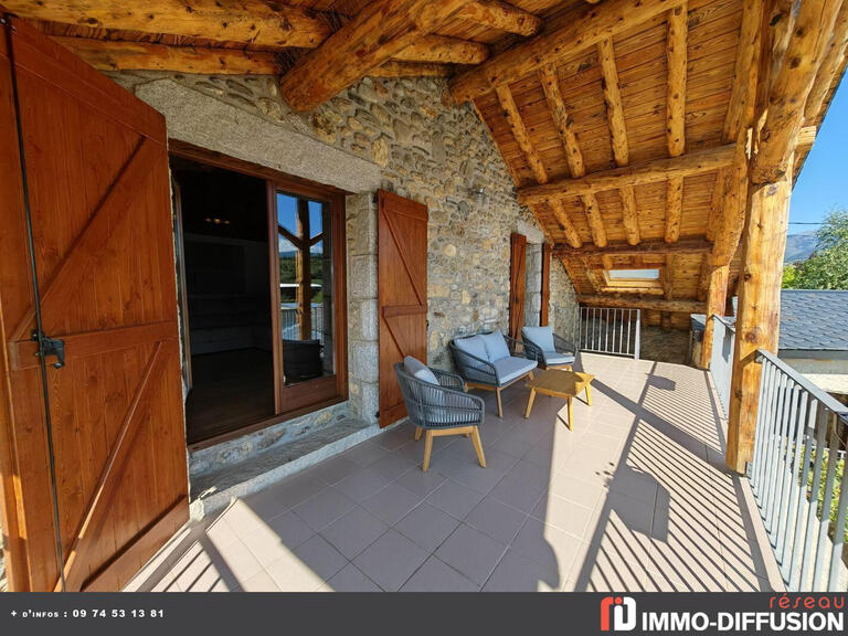 House Bourg-Madame - 190m²