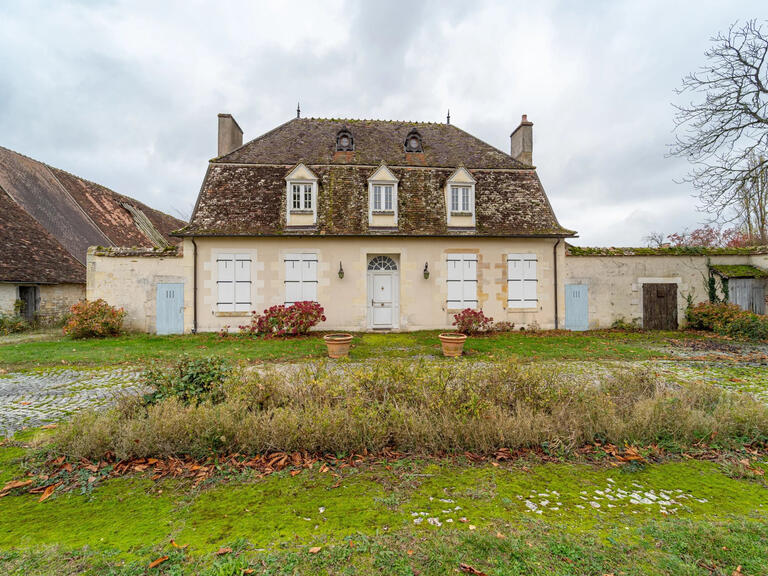 Château Bourges - 20 chambres - 1400m²