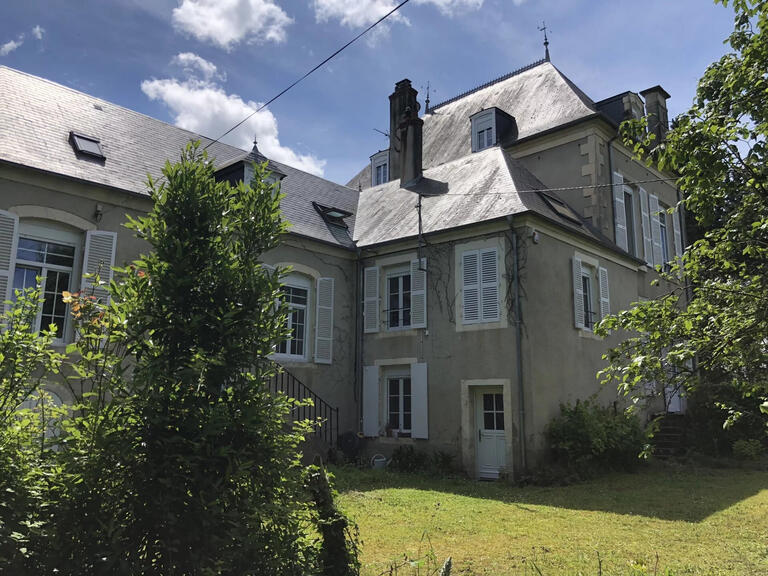 Castle Bourges - 9 bedrooms