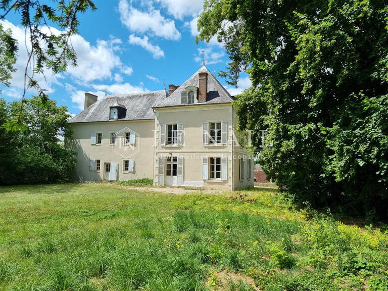 House Bourges - 8 bedrooms - 330m²