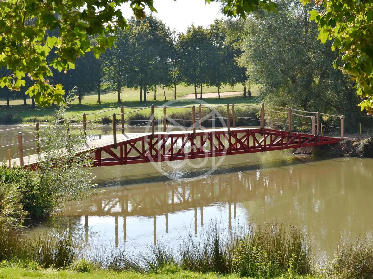 Terrain Bourges