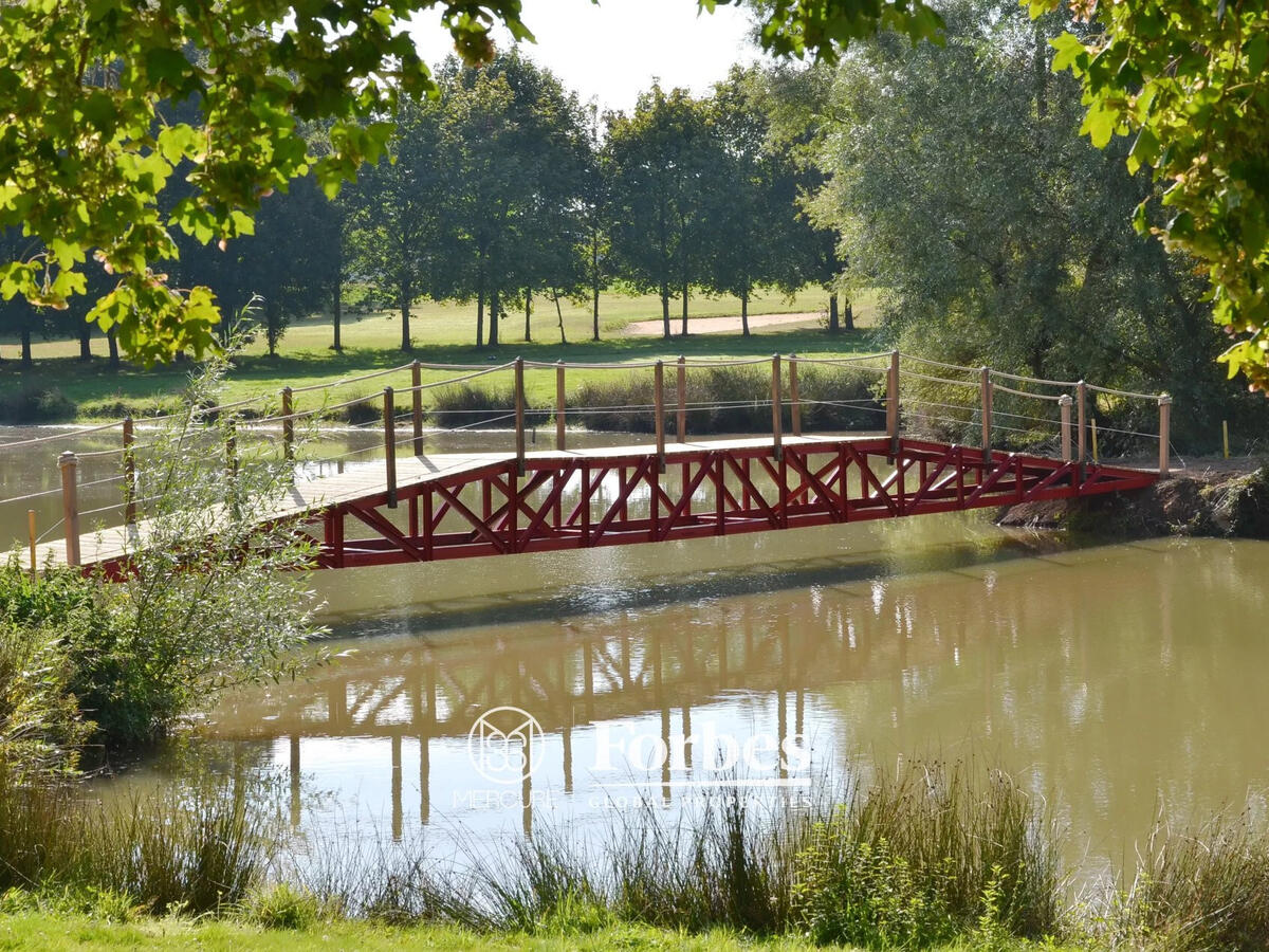 Terrain Bourges