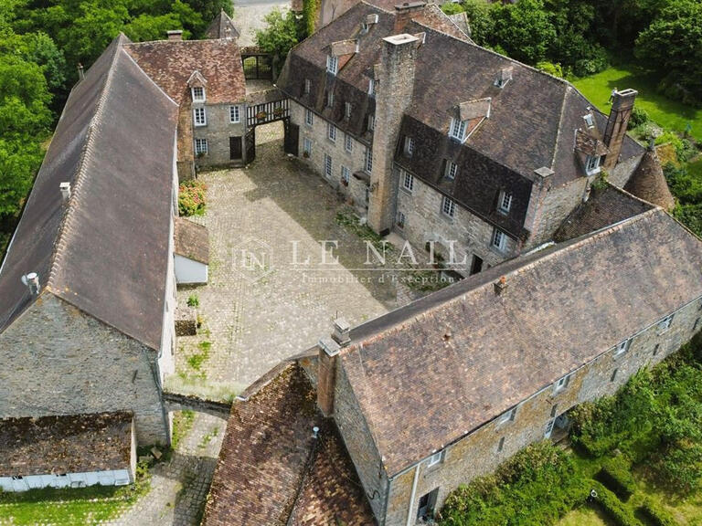 Sale Property Breuillet - 16 bedrooms