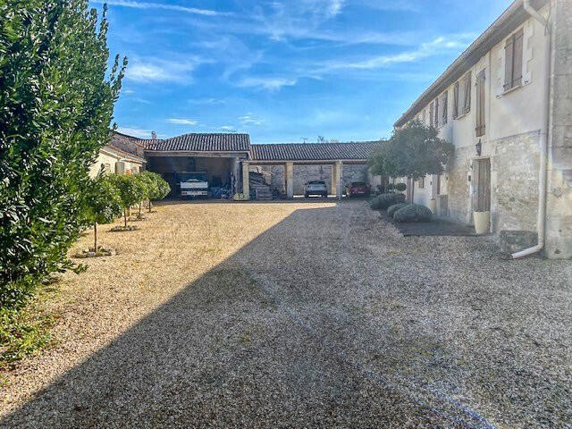 Maison Bréville - 5 chambres - 471m²