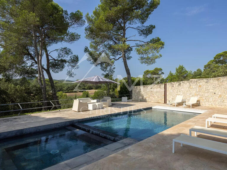 Villa Brignoles - 5 bedrooms - 410m²