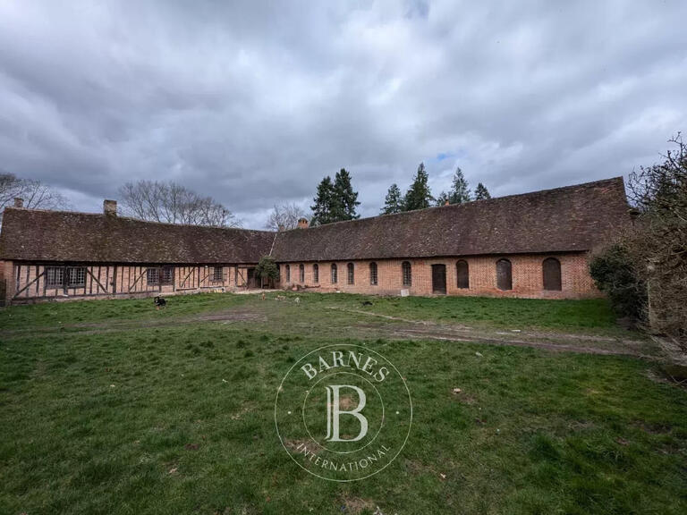 Maison Brinon-sur-Sauldre - 500m²