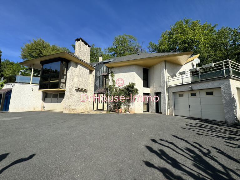 Villa Brive-la-Gaillarde - 5 chambres - 216m²